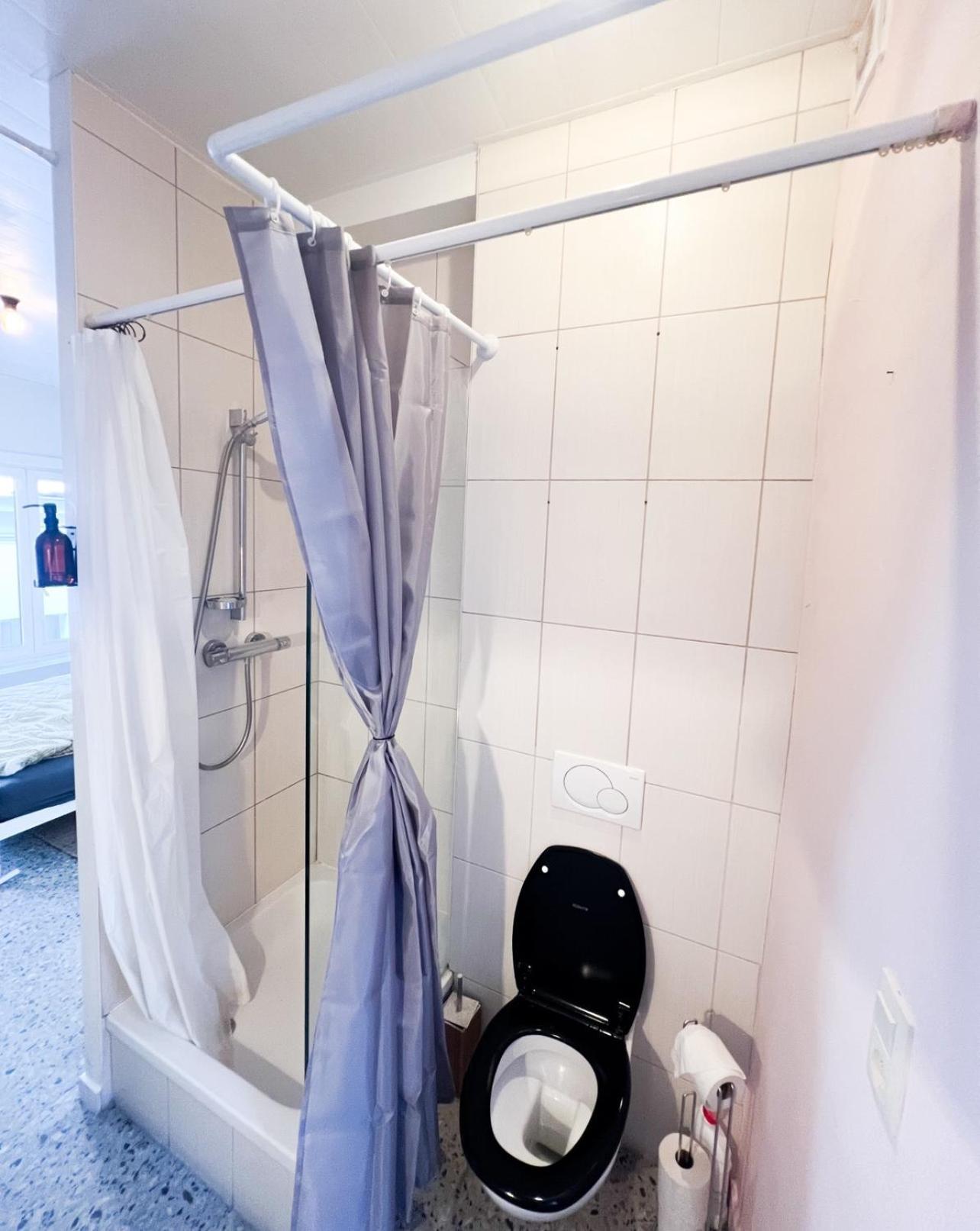 Апартаменты Antwerp Studio'S Экстерьер фото